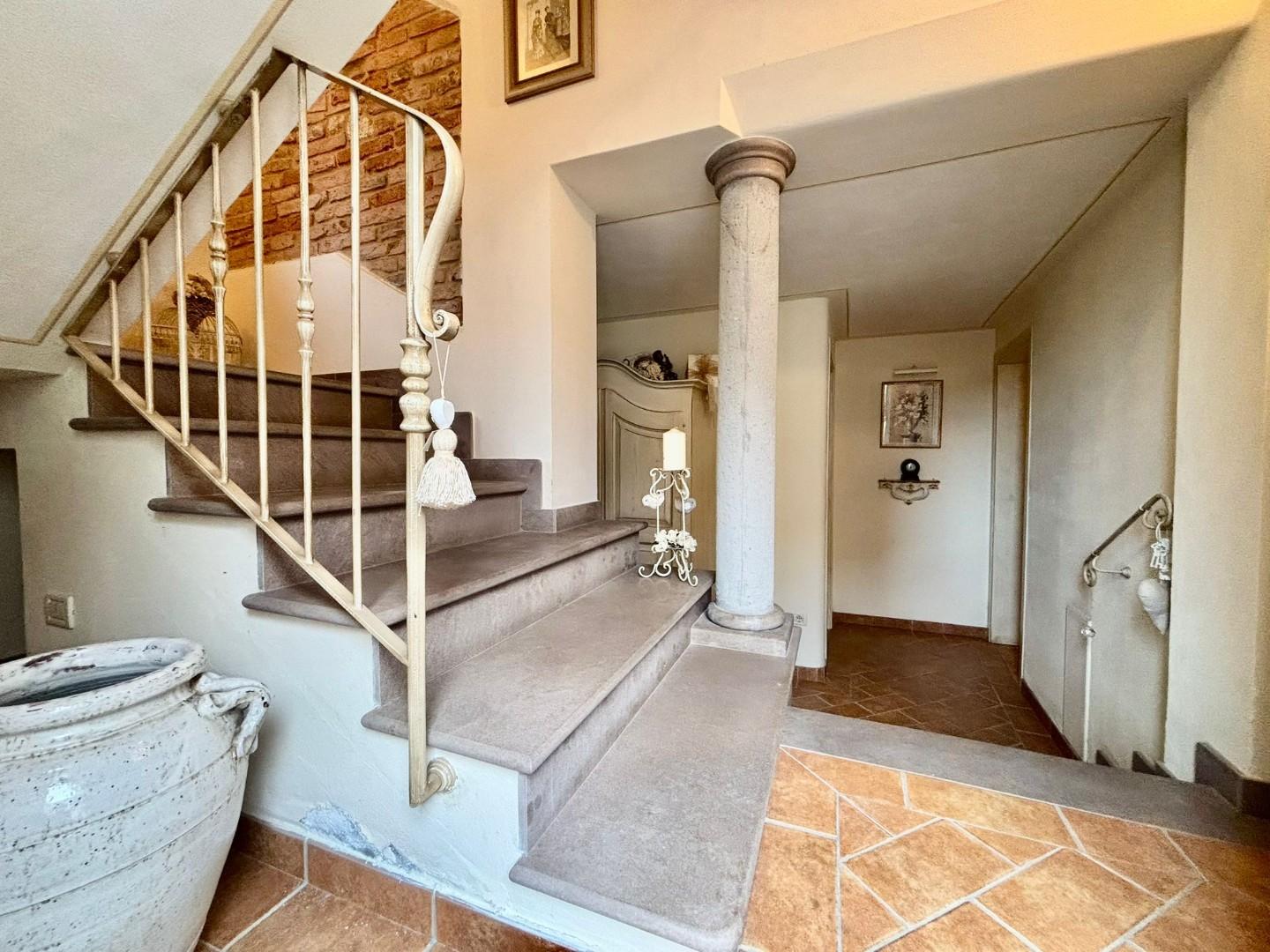 Casa indipendente con giardino, Terricciola chientina