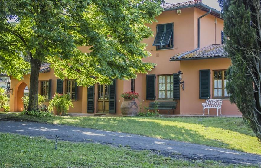 Villa con giardino a Capannoli