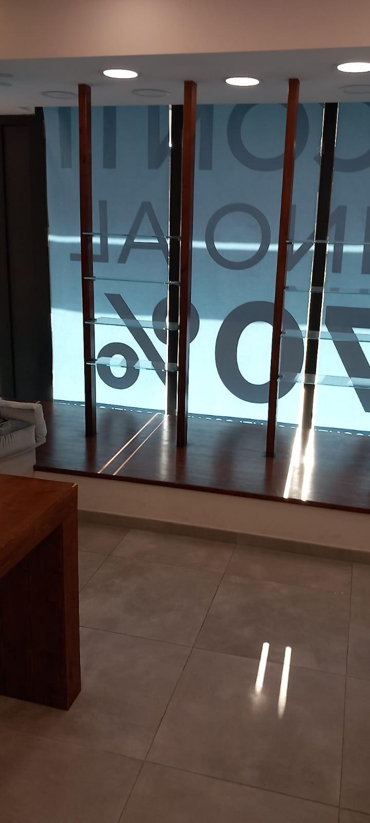 Locale commerciale in affitto a Bientina