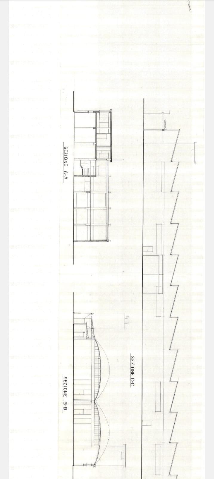 Capannone in vendita a Bientina