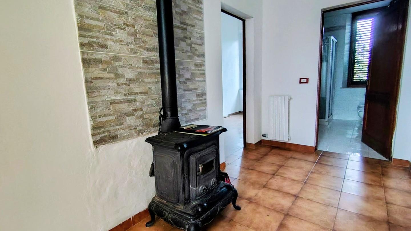 Villa Bifamiliare con giardino, Pontedera la rotta