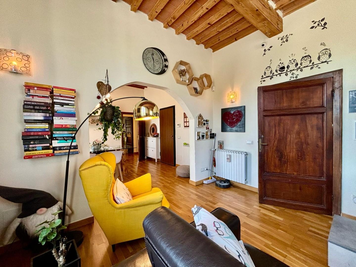 Appartamento con terrazzo a Capannoli