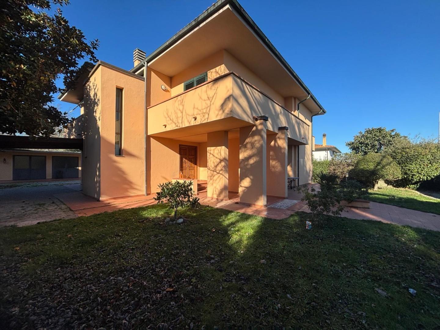 Villa Bifamiliare con giardino, Terricciola selvatelle