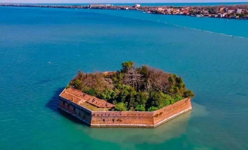 Villa con giardino a Venezia