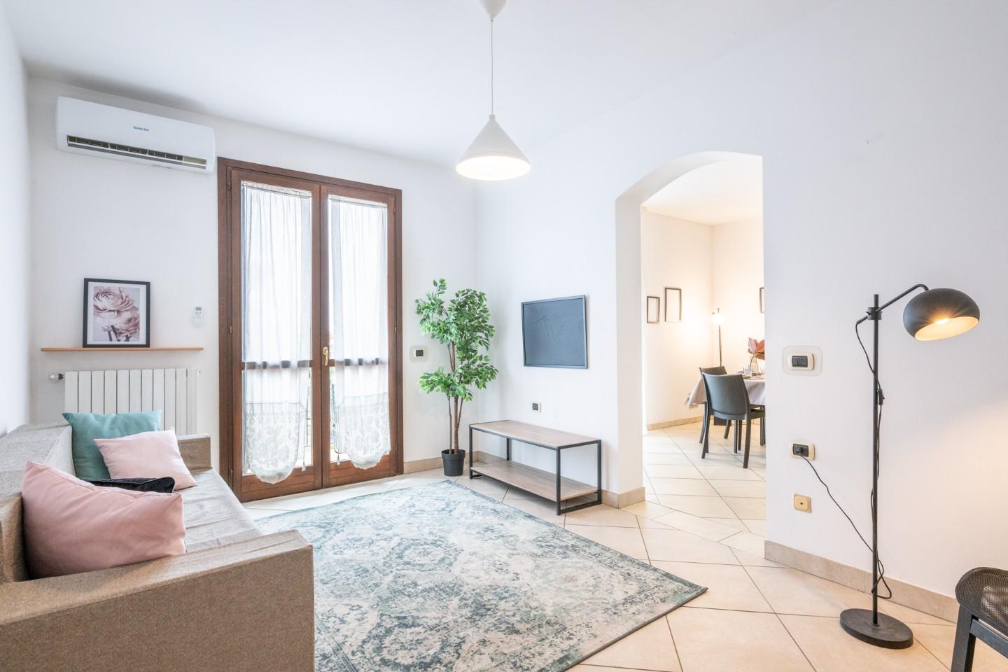 Appartamento con terrazzi, Calcinaia oltrarno