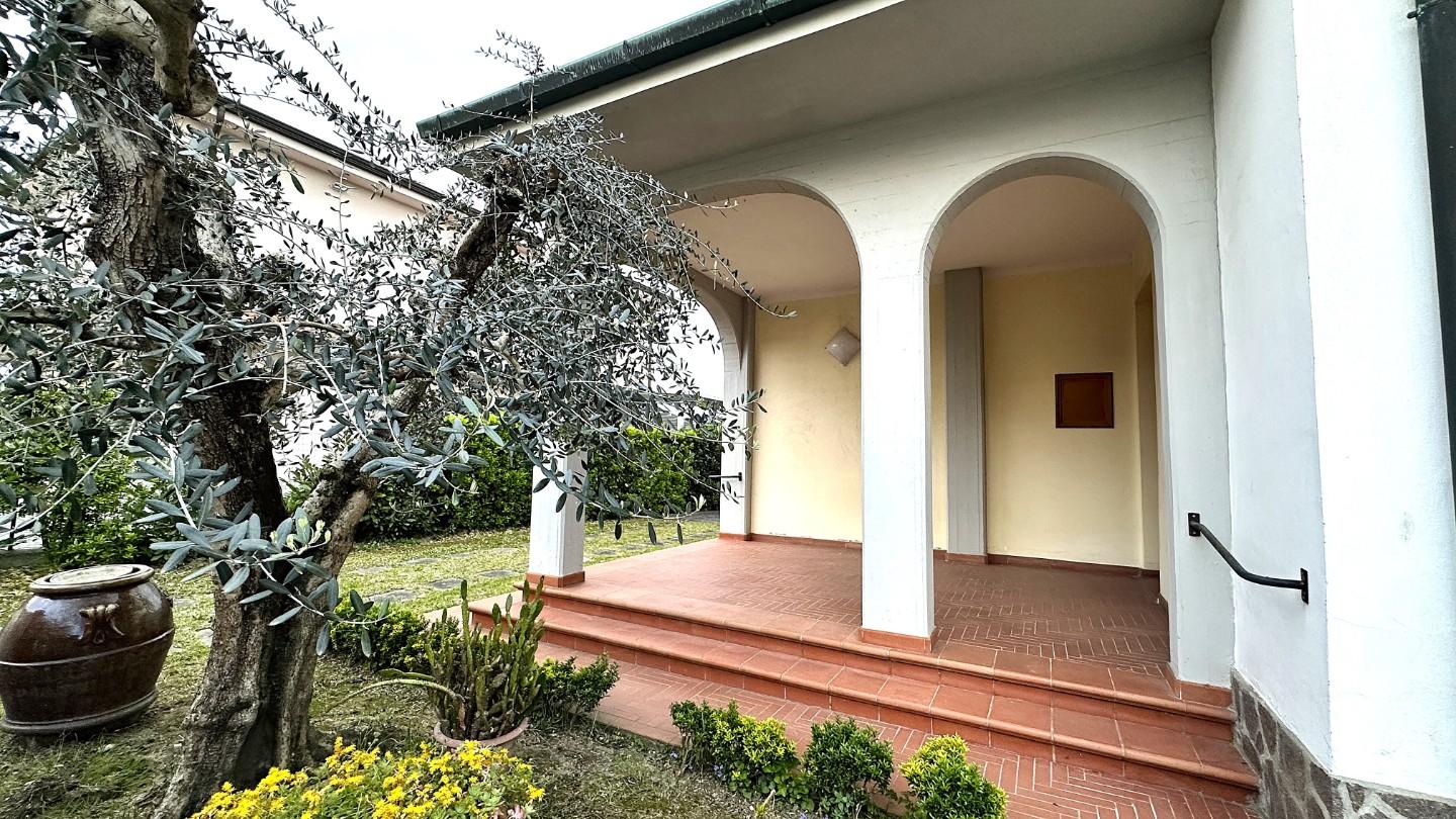 Casa indipendente con giardino, Ponsacco val di cava