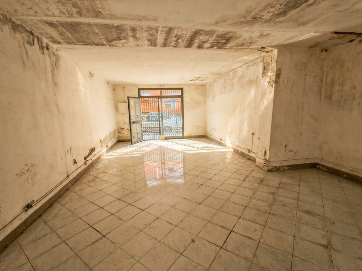 Locale commerciale in vendita a Ponsacco