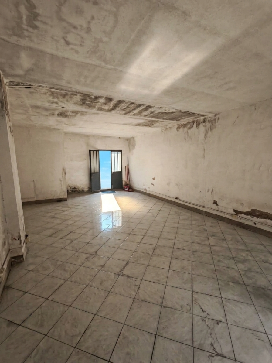 Locale commerciale in vendita a Ponsacco