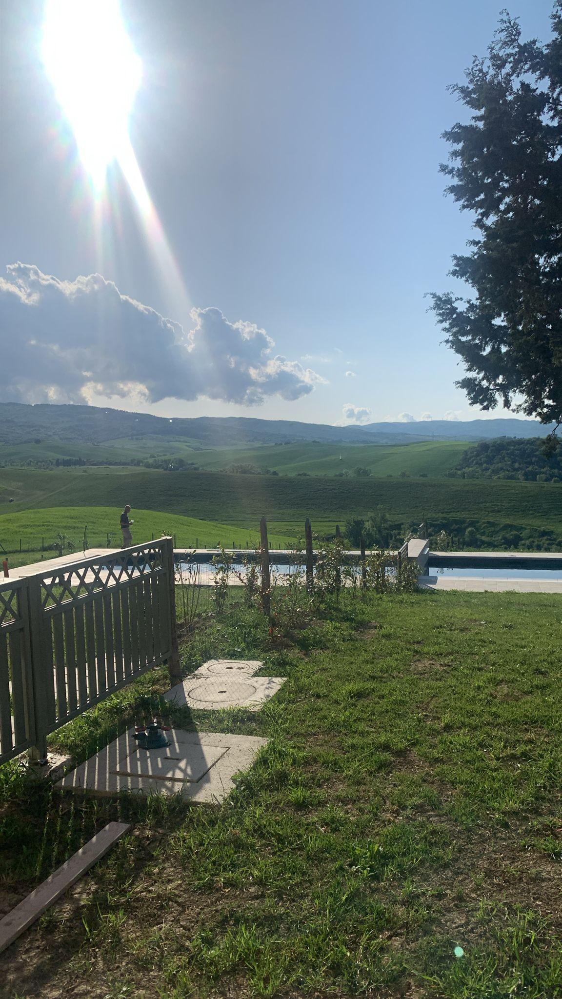 Rustico con giardino, Lajatico spedaletto