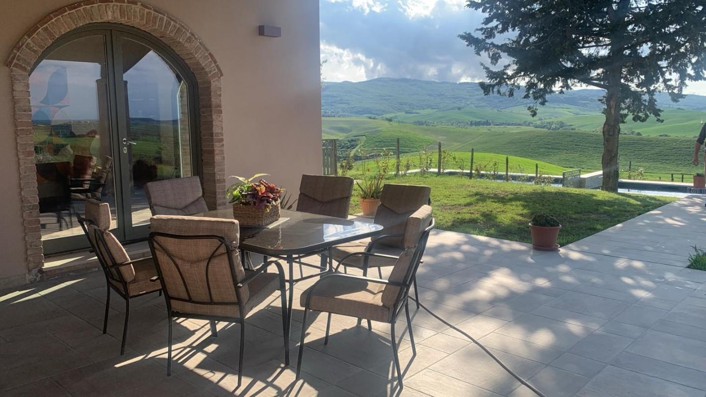 Rustico con giardino, Lajatico spedaletto