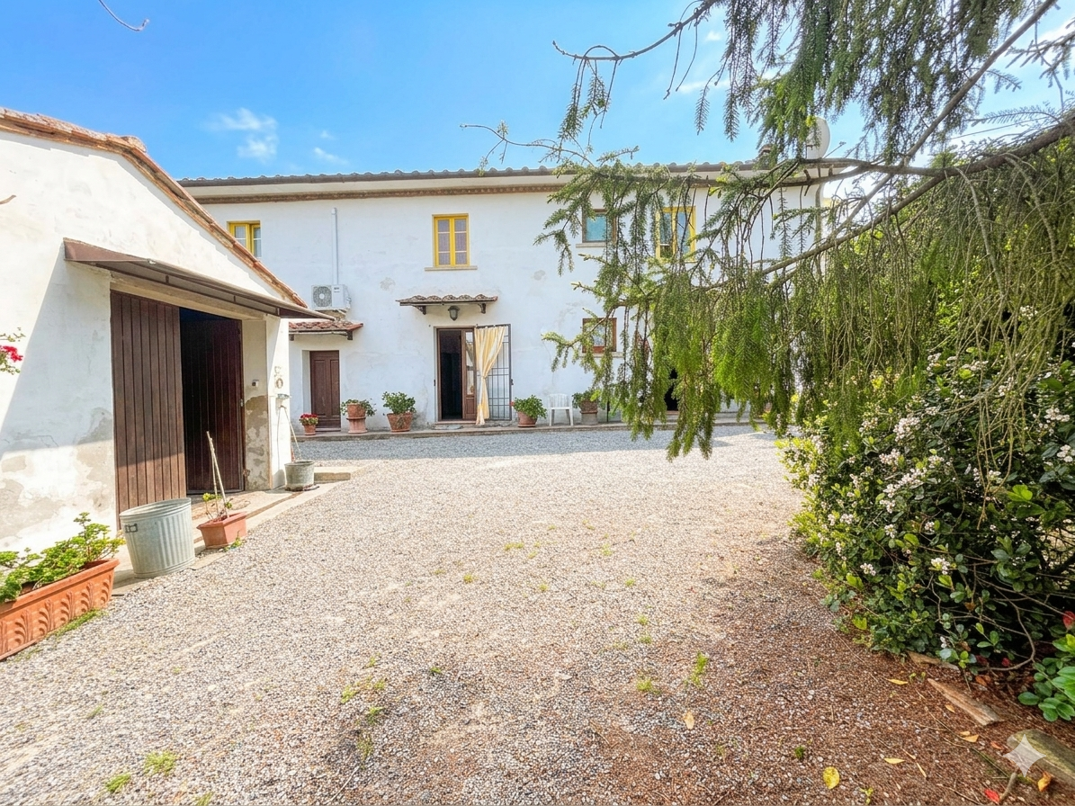 Rustico con giardino, Palaia partino