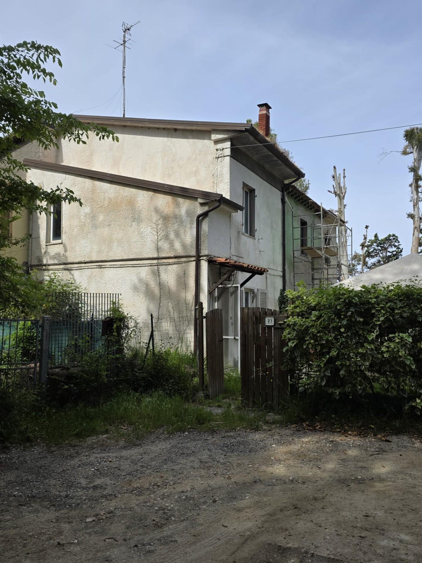 Casa indipendente con giardino a Orciano Pisano