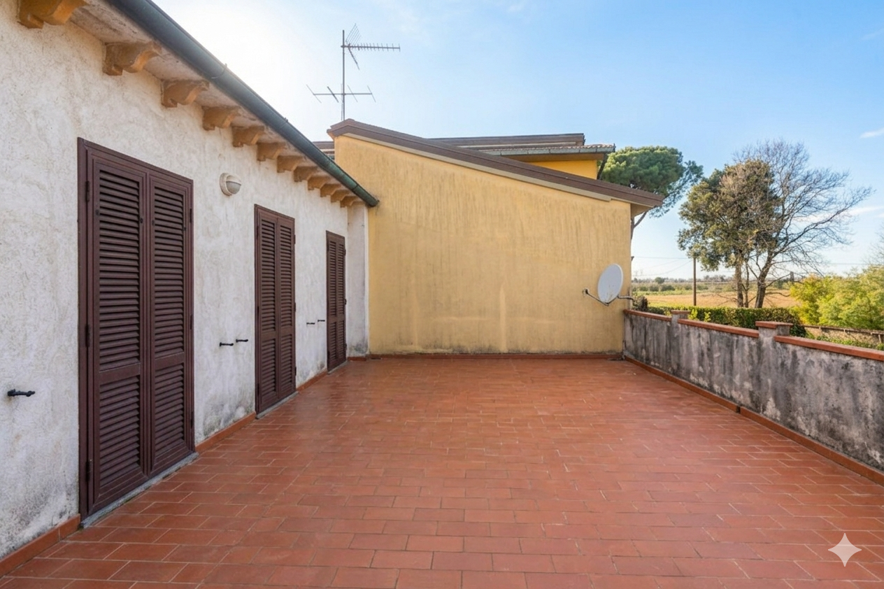 Rustico con giardino, Fauglia valtriano