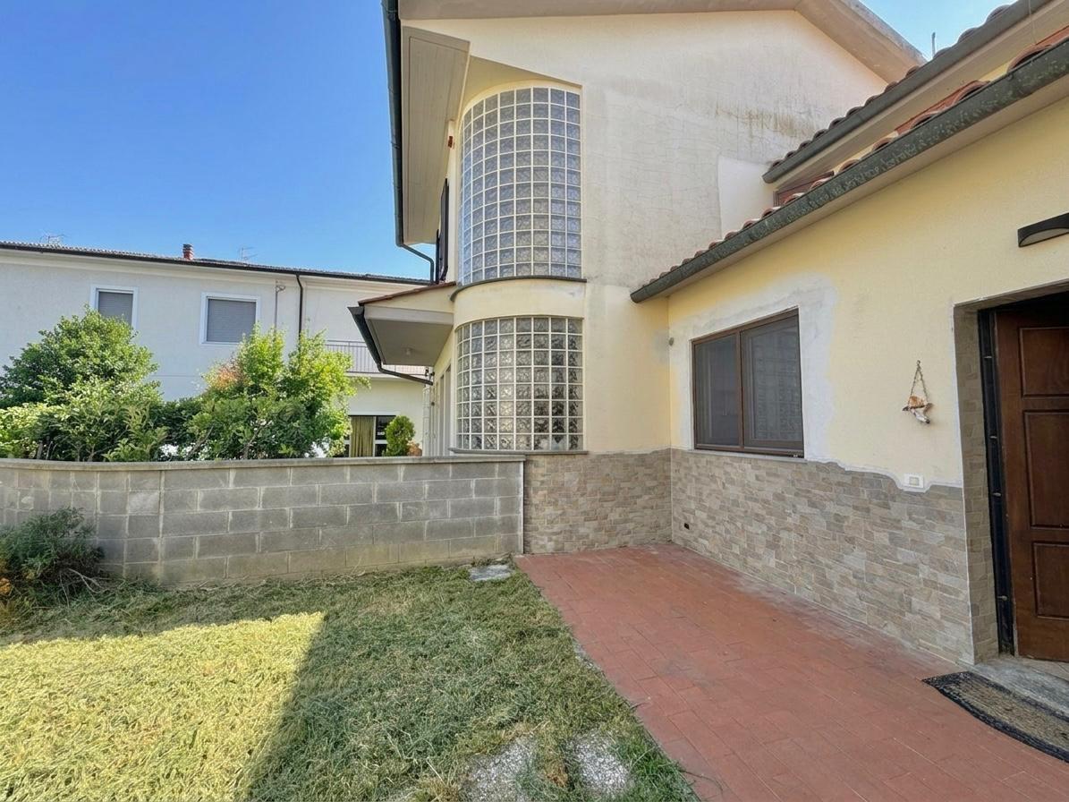 Casa indipendente con giardino, Ponsacco le melorie