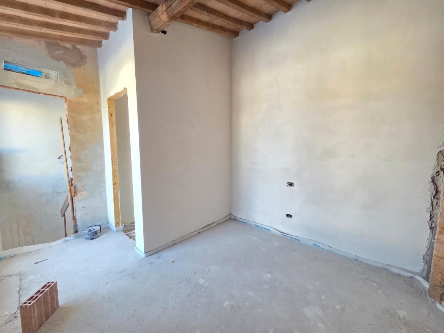 Trilocale ristrutturato a Cascina
