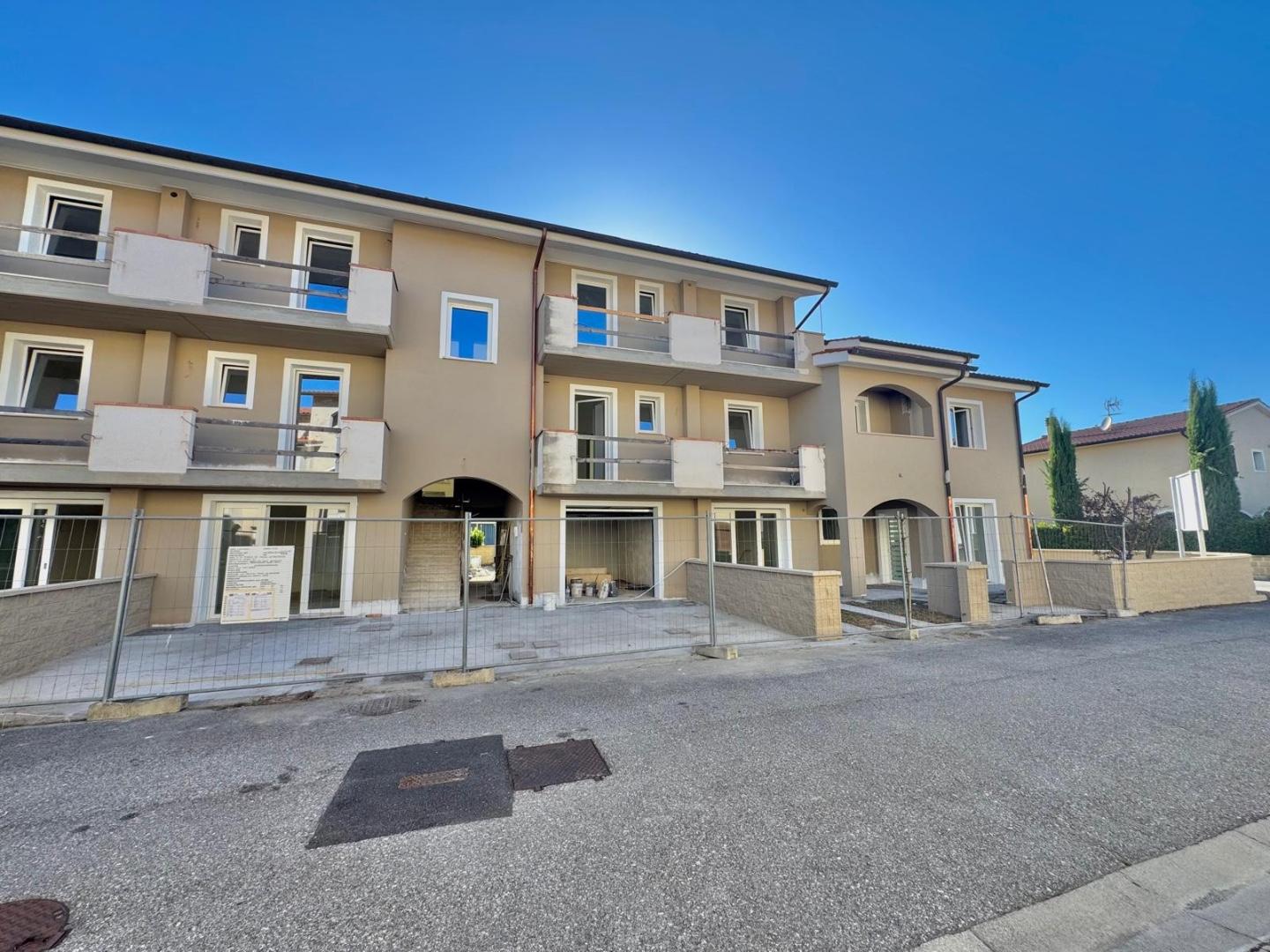Appartamento con terrazzi a Capannoli