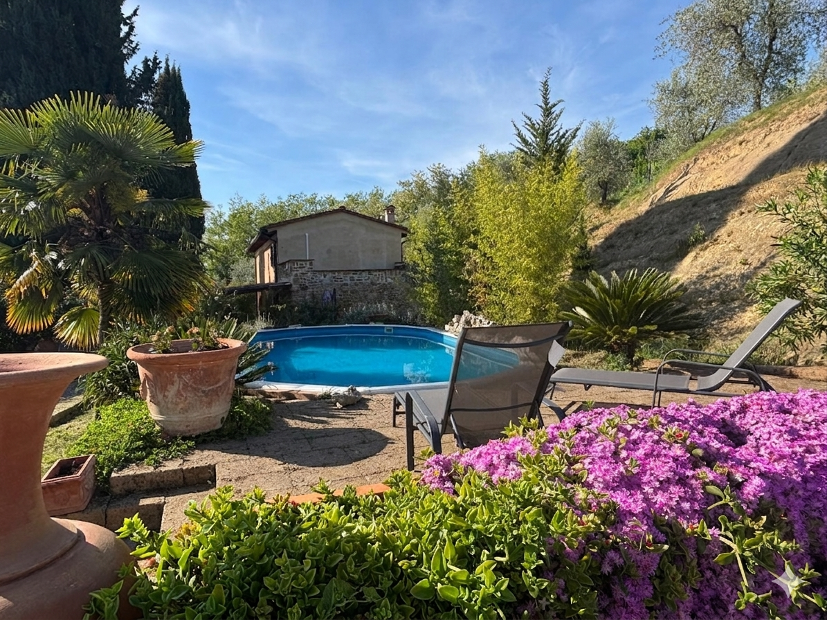 Villa con giardino a Palaia