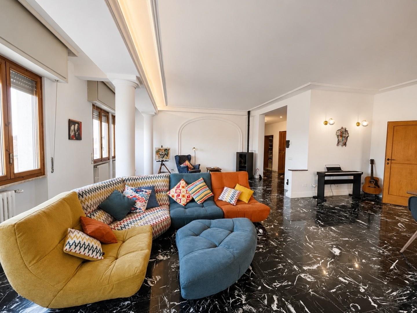 Villa con giardino, Pontedera bellaria