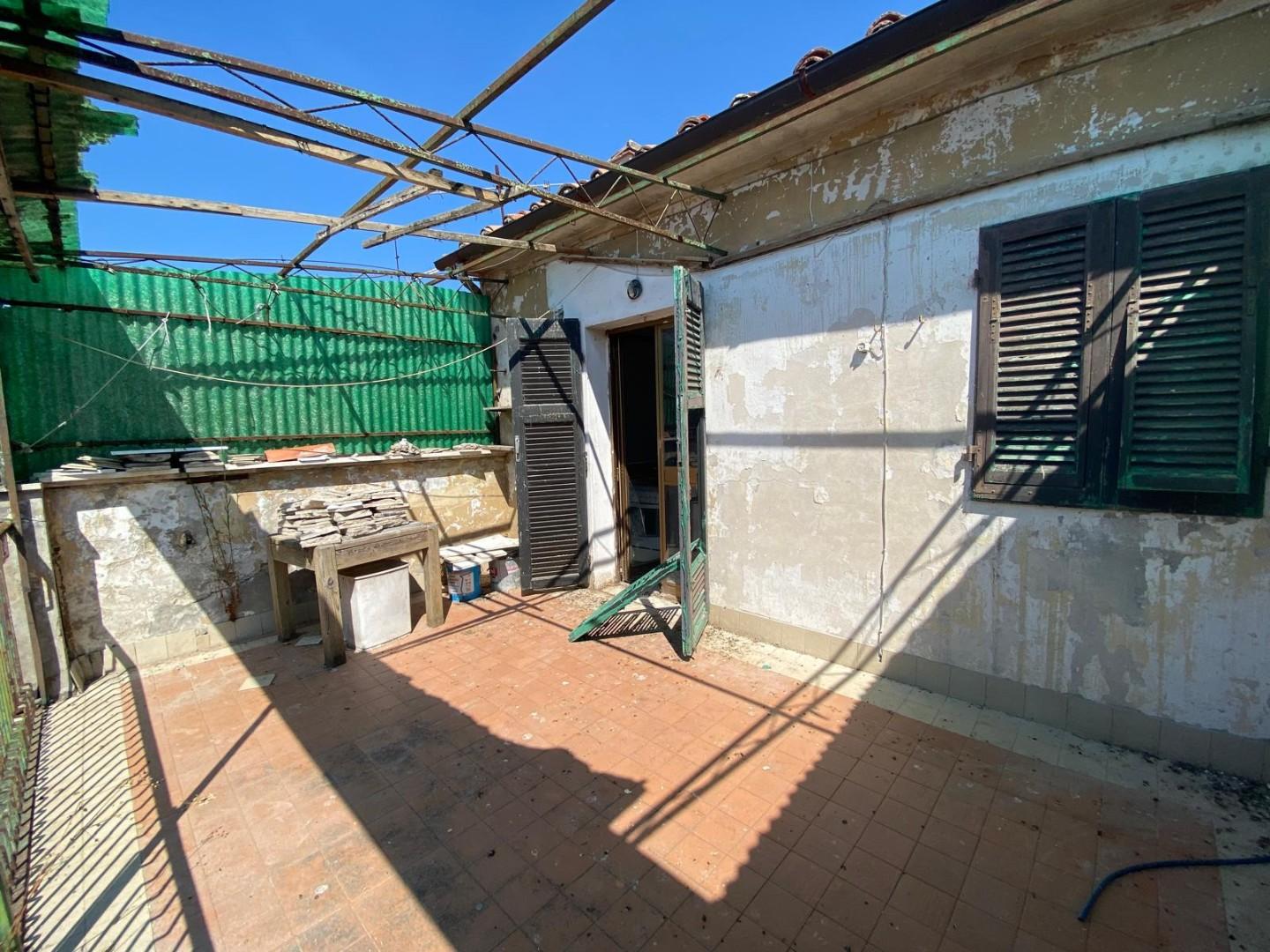 Trilocale con terrazzo a Ponsacco