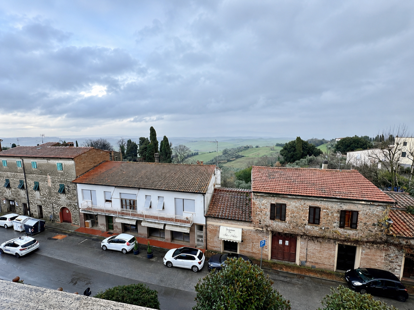 Quadrilocale con terrazzi a Lajatico