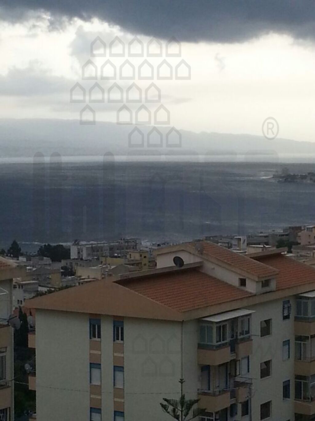 Appartamento con terrazzo in via del fante - ss annunziata, Messina