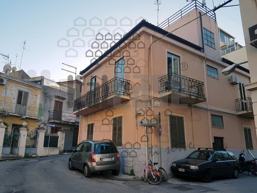 Bilocale in vendita in via alcantara, Messina