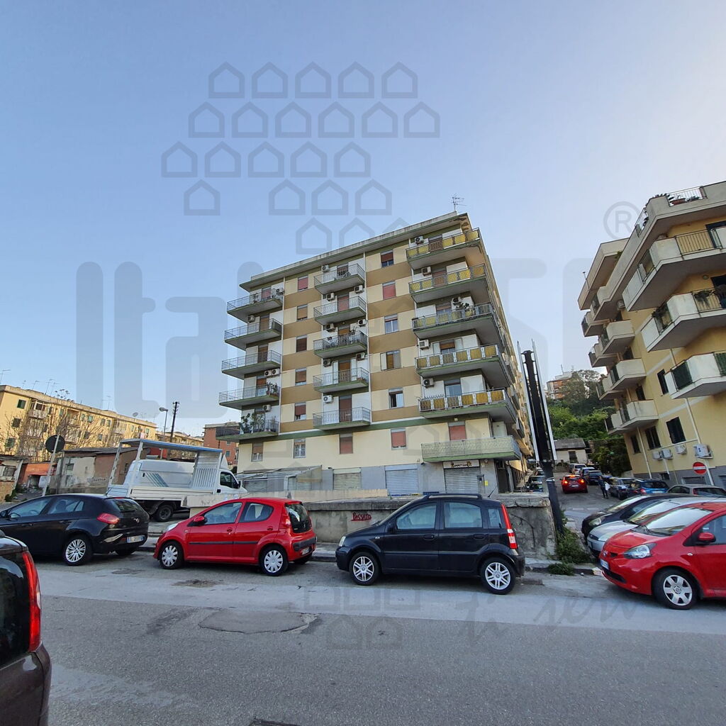 Bilocale in vendita in via ogliastri, Messina