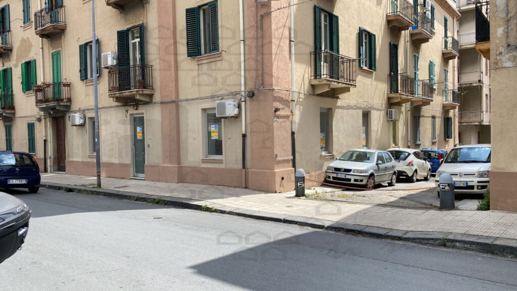 Ufficio in vendita in via xxiv maggio, Messina