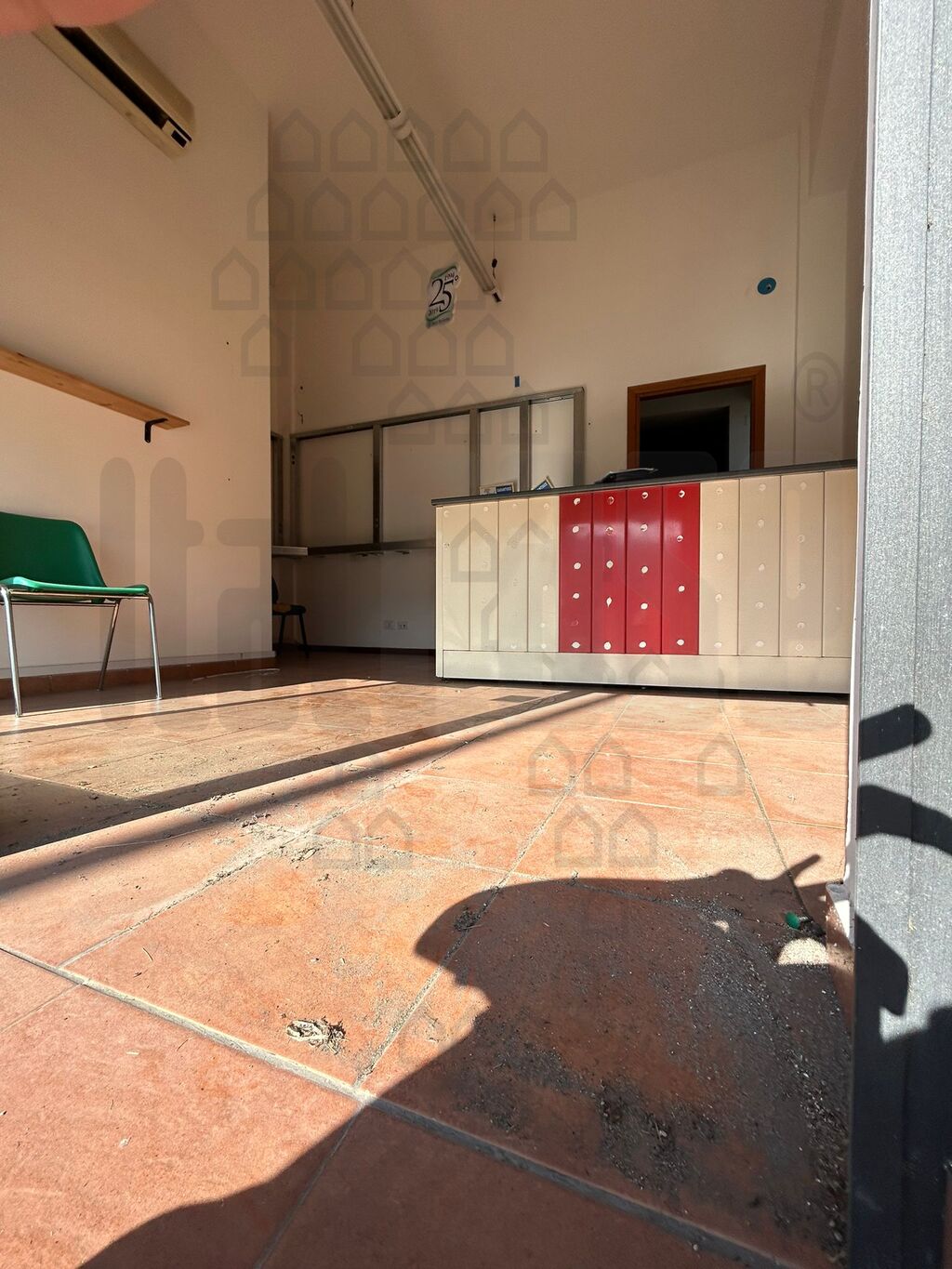 Negozio in vendita in via la farina, Messina