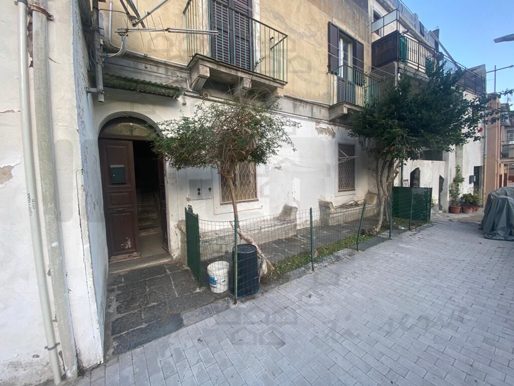 Bilocale con giardino in via alessandro volta san michele, Messina