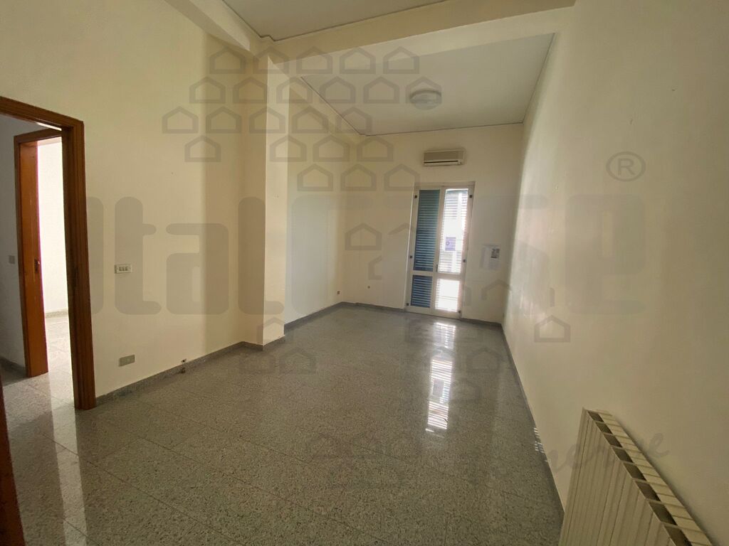 Appartamento in affitto in piazza cairoli, Messina