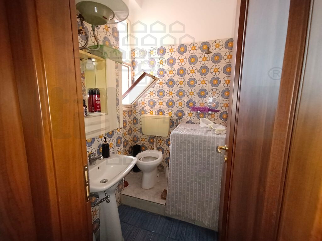 Quadrilocale in vendita in via gerubino pilli 32, Messina