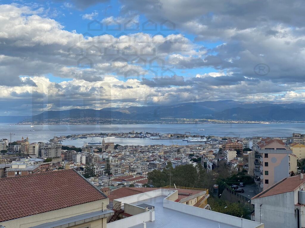 Rustico con giardino in montepiselli, Messina