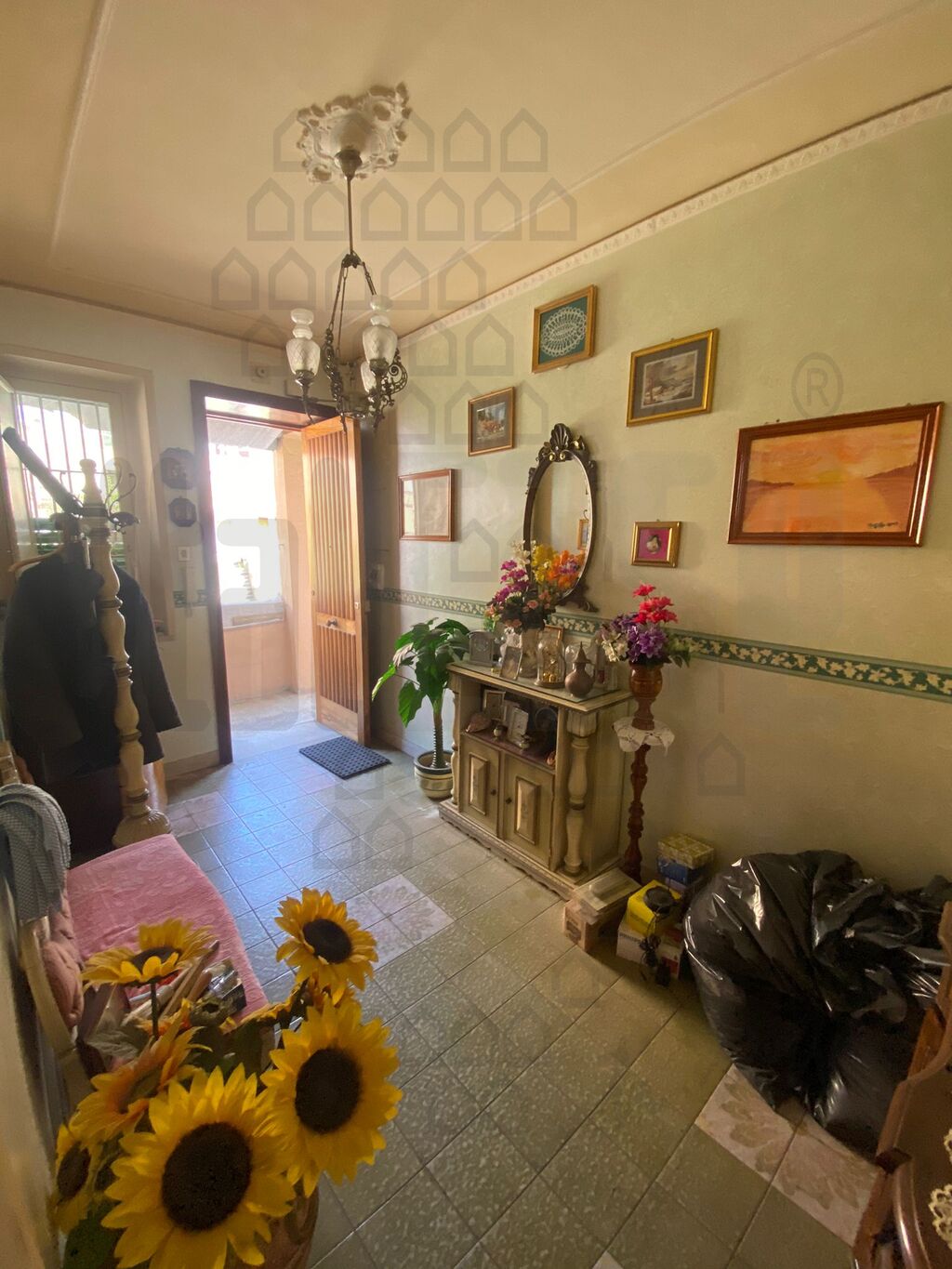 Villa con giardino in panoramica dello stretto, Messina