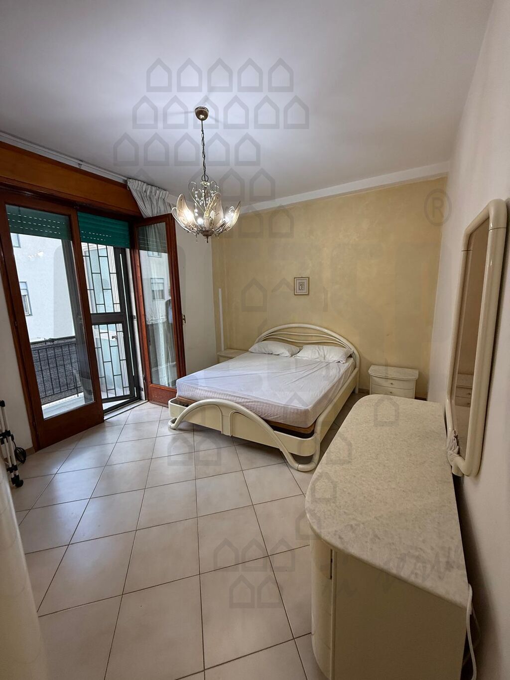 Quadrilocale in vendita in via nazionale 238, Messina