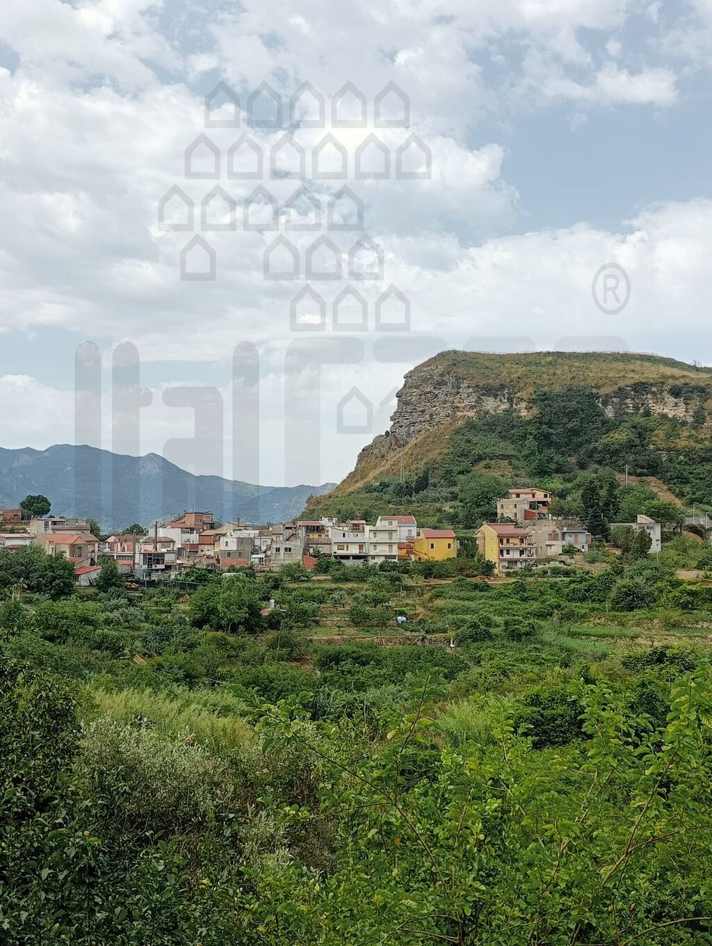Villa con giardino a Rometta