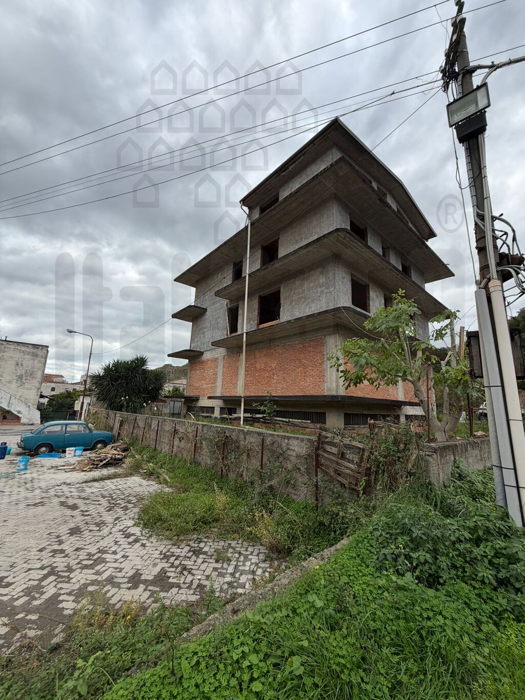 Appartamento con giardino in via roma, Francavilla di Sicilia