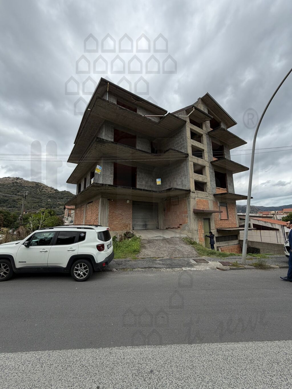 Appartamento con giardino in via roma, Francavilla di Sicilia