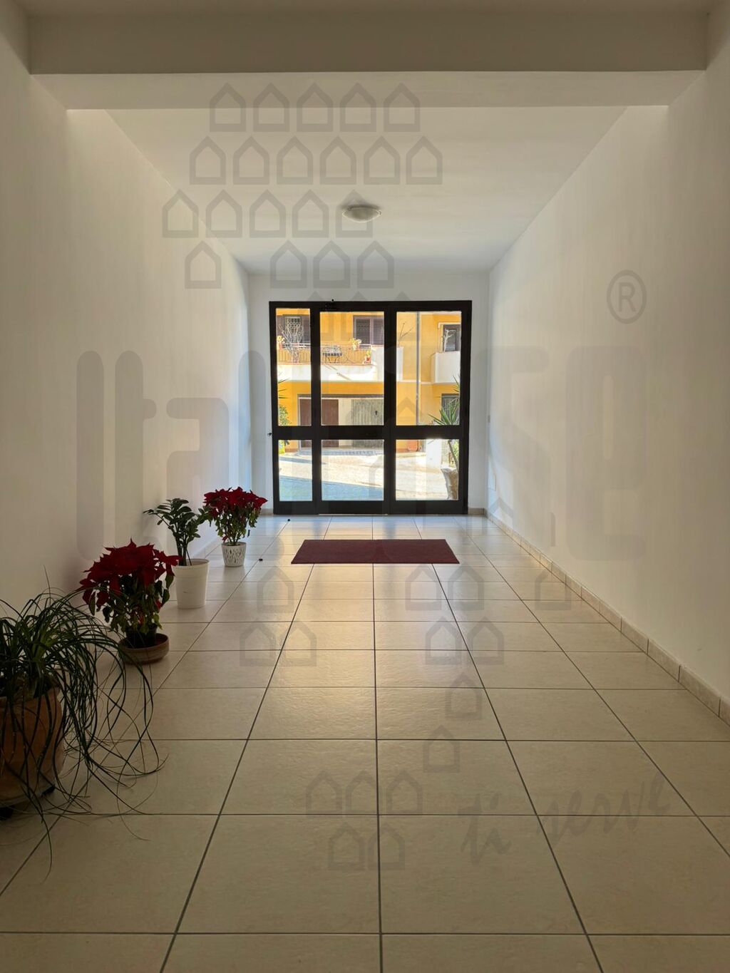 Quadrilocale in vendita in via archimede, Messina