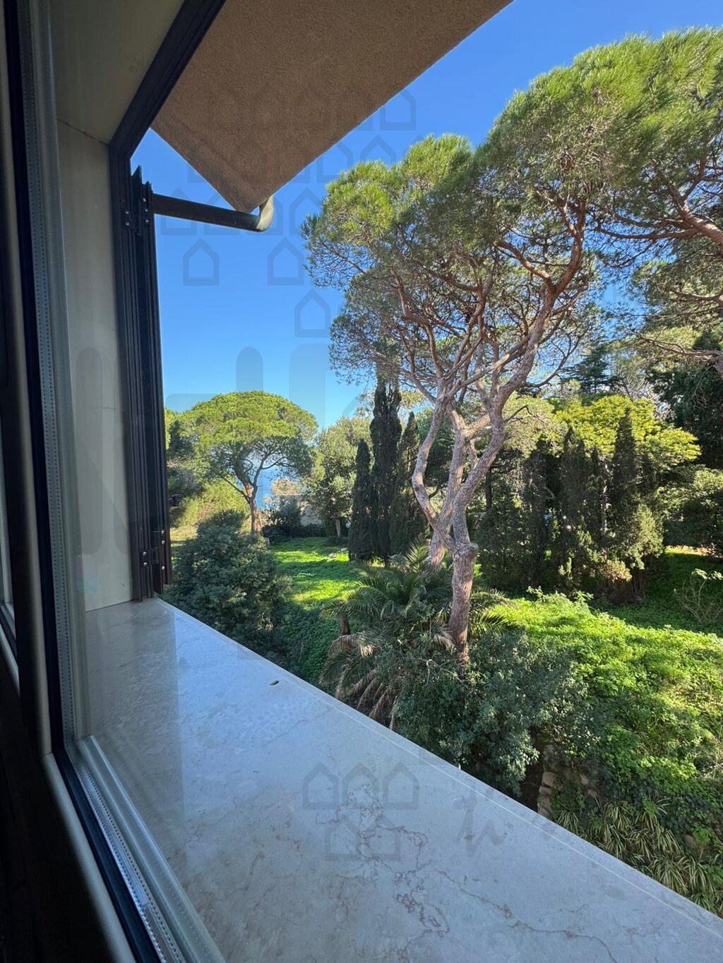 Quadrilocale in vendita in via archimede, Messina