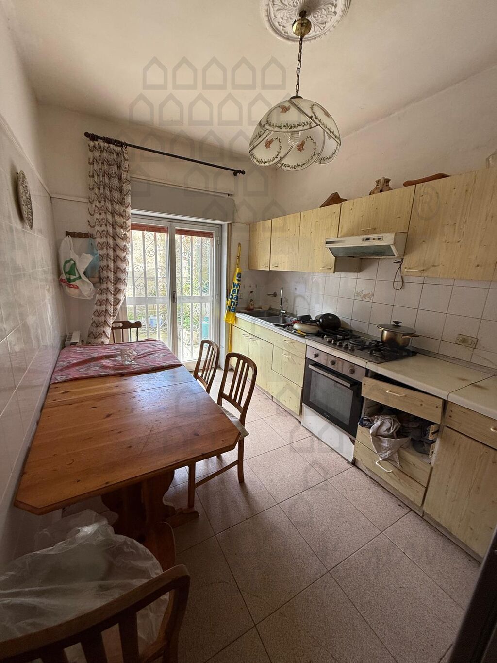 Quadrilocale con giardino in sparta, Messina