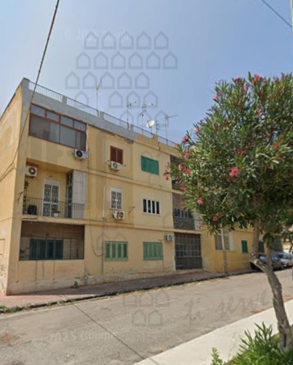 Trilocale in vendita in via dario querci, Messina