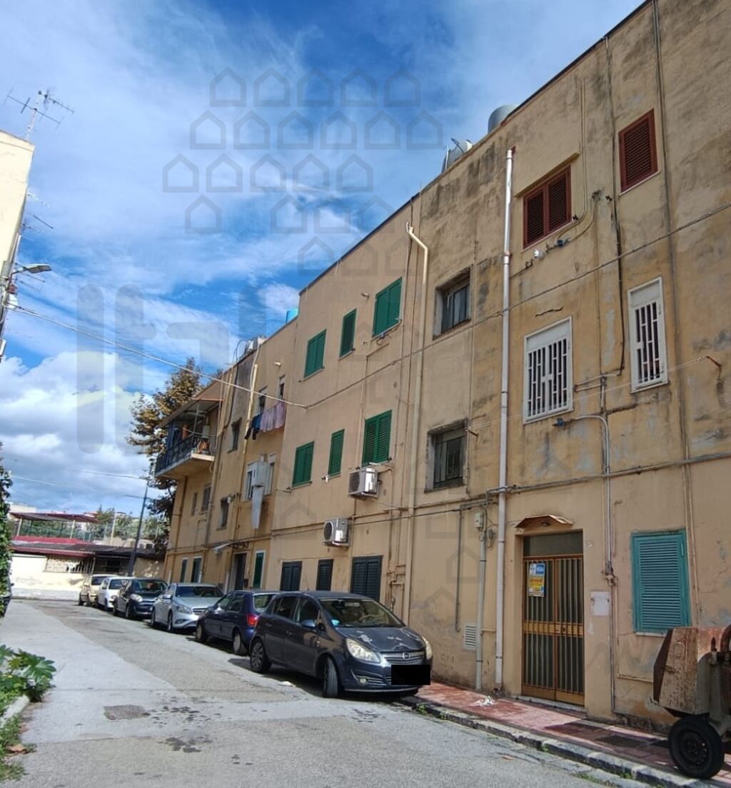 Trilocale in vendita in via dario querci, Messina