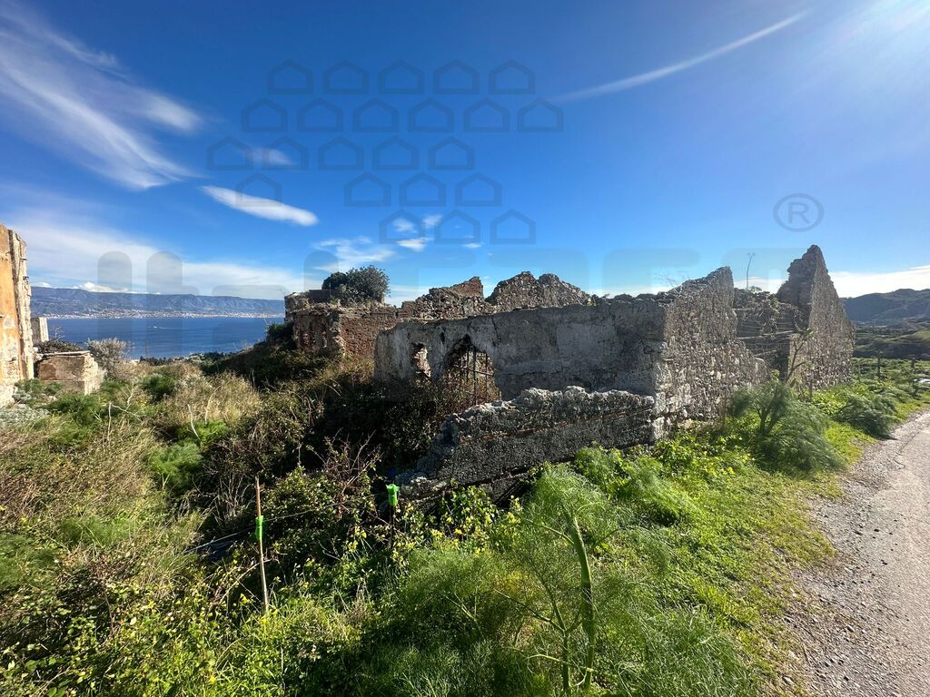 Rustico in vendita in via ayrton senna, Messina