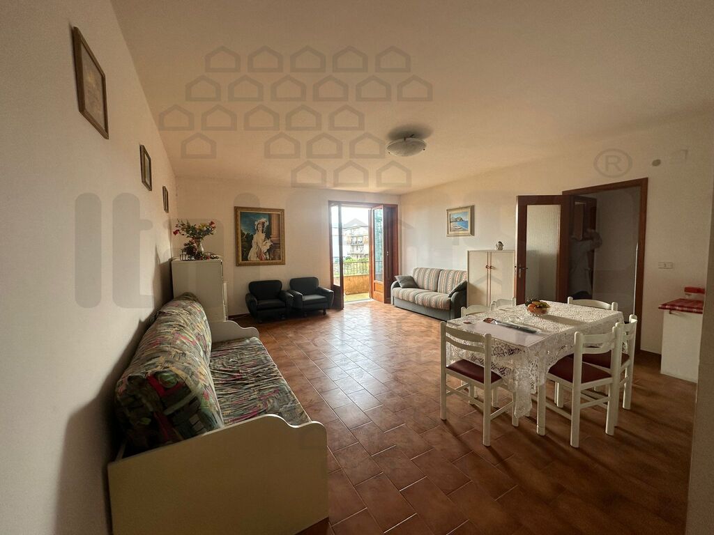 Bilocale arredato in affitto in via gaspare amodeo 96, Oliveri