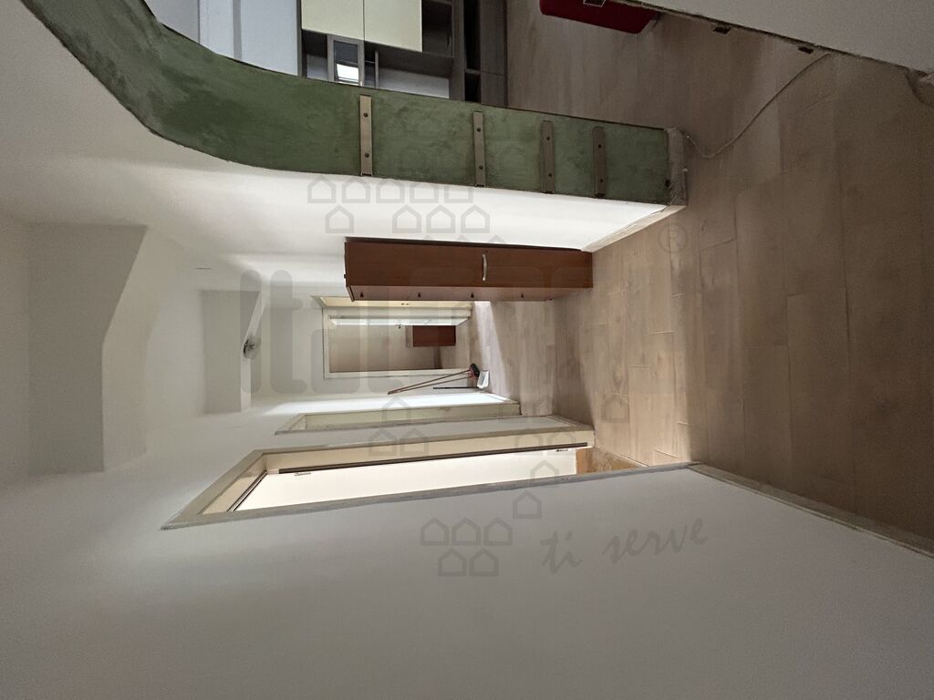 Trilocale arredato in affitto a Messina