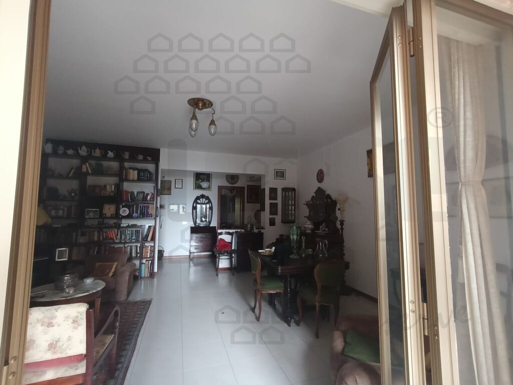 Trilocale con giardino in viale libert�, Messina