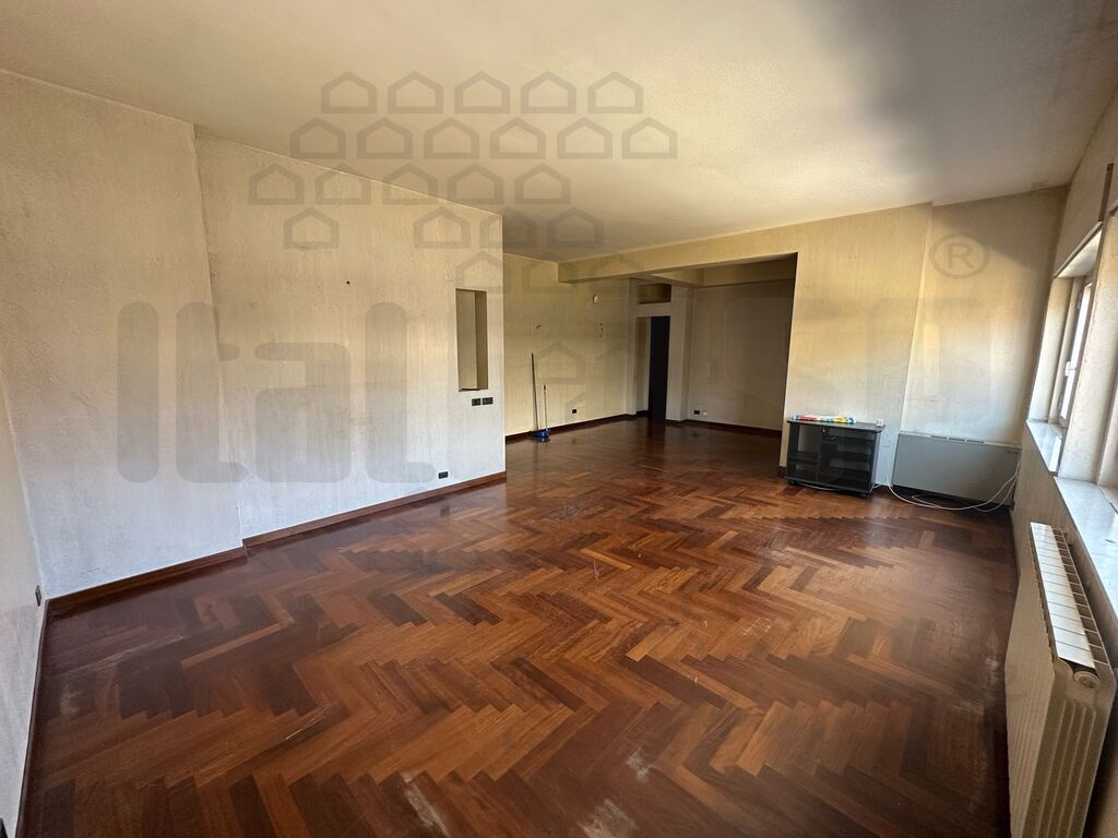 Quadrilocale in affitto in via ges� e maria in s.leone, Messina