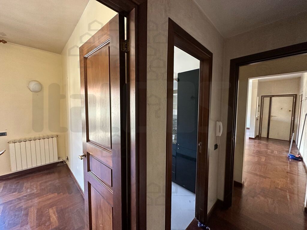 Quadrilocale in affitto in via ges� e maria in s.leone, Messina