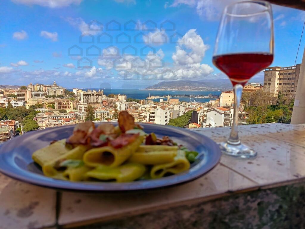 Trilocale con giardino in c.da acqua del conte, Messina